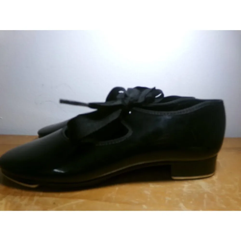 Pre-Owned Dance Tap Shoes Capezio Little Kids 13M Tyette Man Made Elastic Stude